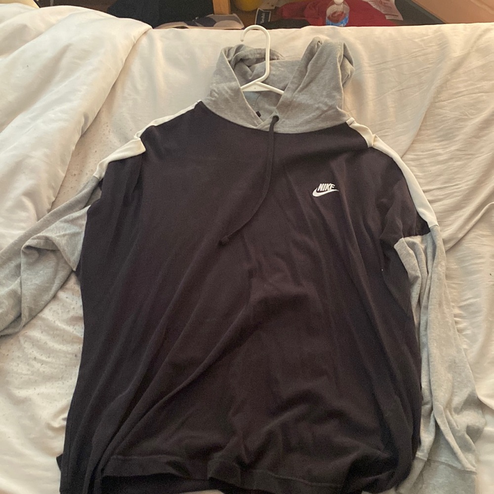 Light Nike pullover hoodie